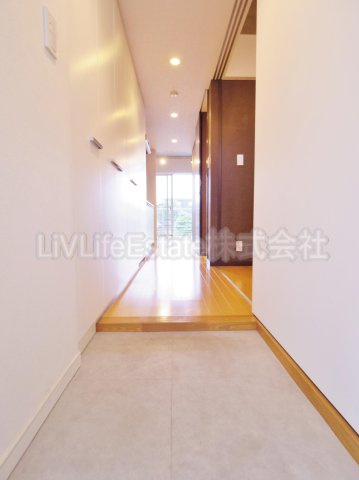 Ｋエリタージュの玄関