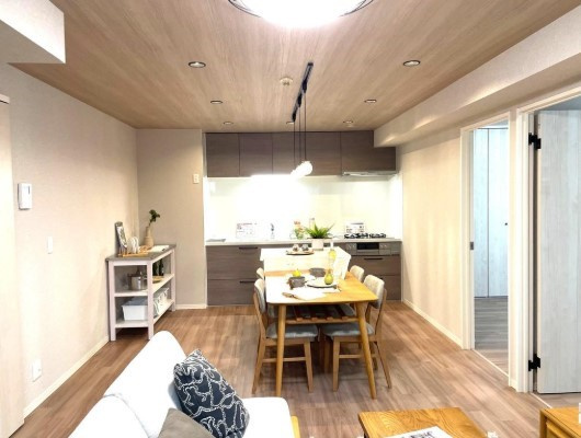 ルネ旭公園　12階の居間・リビング