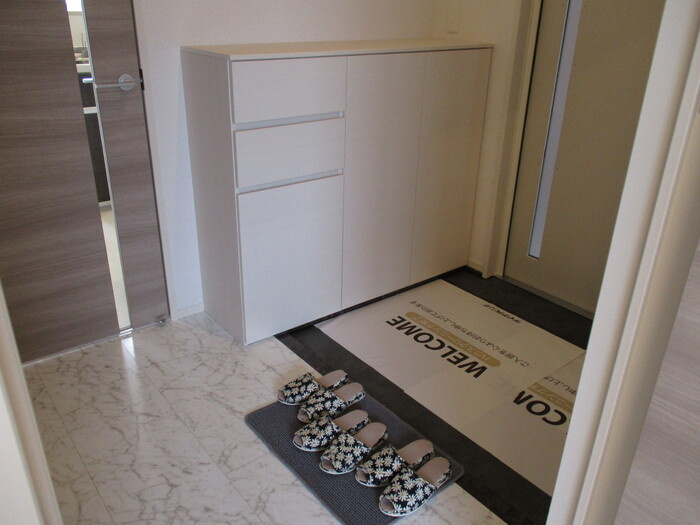 シャルム　Aの玄関