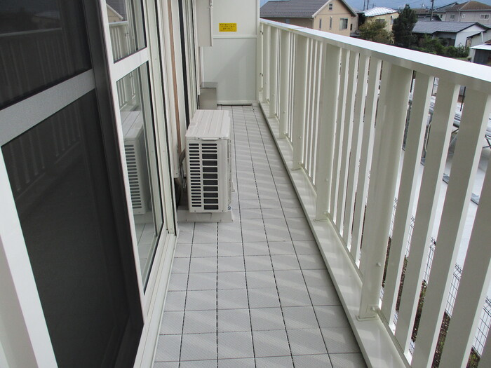 シャルム　Aのバルコニー
