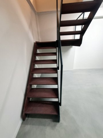 西宮市今津山中町の賃貸マンションの内装|反転タイプ