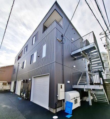 西宮市今津山中町の賃貸マンションの外観