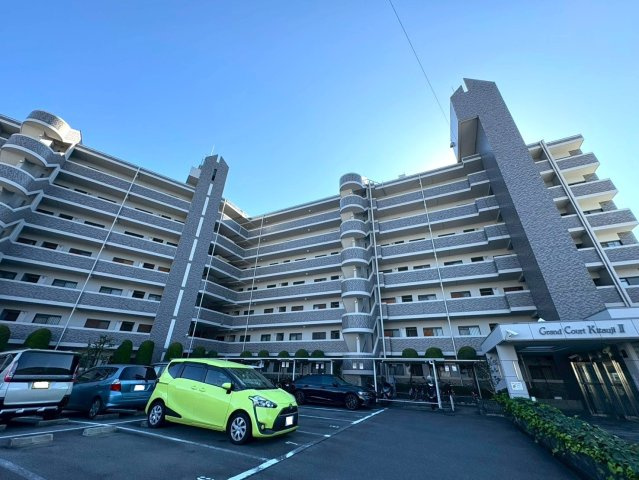 ◆令和７年５月リフォーム完了◆収納豊富な３ＬＤＫ住戸◆南面バルコニー付き◆グラン・コート北宇治２の外観|外観
