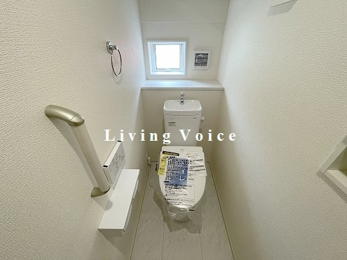 【トイレ】 | 【仲介手数料０円】海老名市国分寺台5丁目　新築一戸建て | 海老名市国分寺台5丁目　新築一戸建て