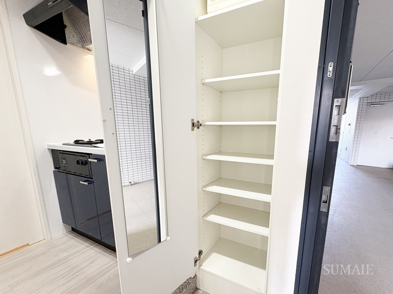 ARTESSIMO LINK FIOREの収納|シューズボックスです☆