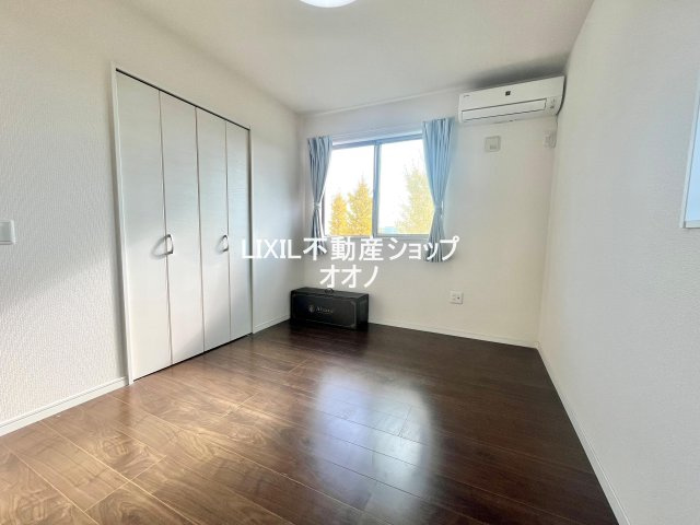 【洋室】 | 加須市礼羽　築浅一戸建