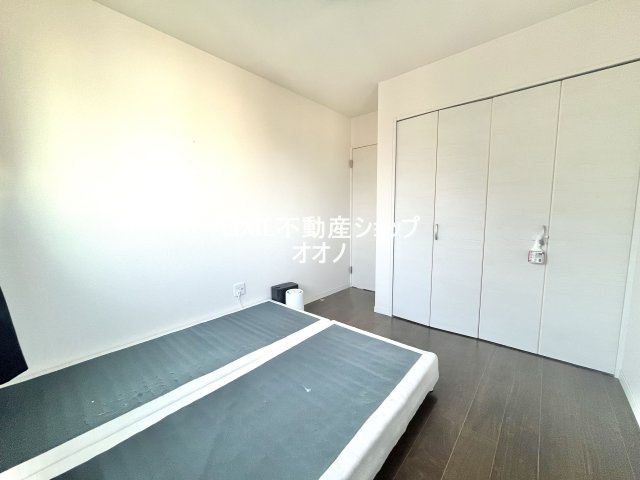 【洋室】 | 加須市礼羽　築浅一戸建