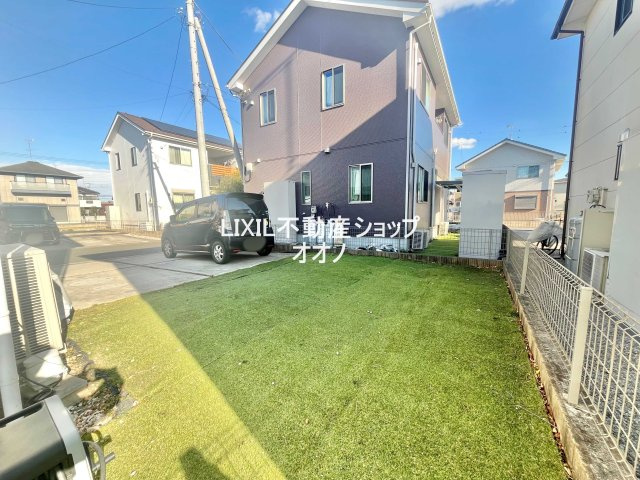 【庭】 | 加須市礼羽　築浅一戸建 | 駐車スペース増設も可能