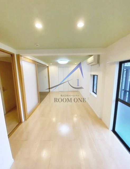 エイテックスコーポの居間・リビング|洋室のお部屋です。