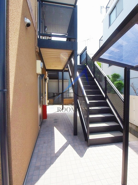 メゾン　ラ　プーペ