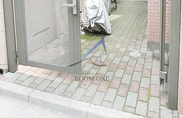 ブランメゾンのエントランス|エントランスです。