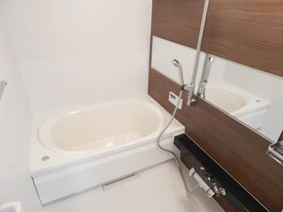 【浴室】 | パインフォレスト国分 | 日々の暮らしに欠かせないお風呂です