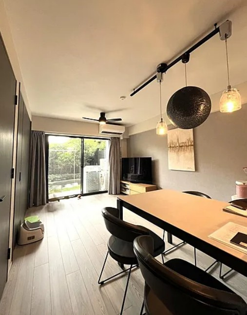 【中古マンション】クリオ川越大手町の居間・リビング|13.6帖のおしゃれなリビング