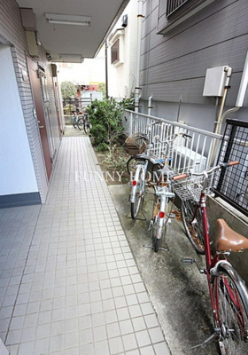 【ロビー】 | カスターニャ上馬