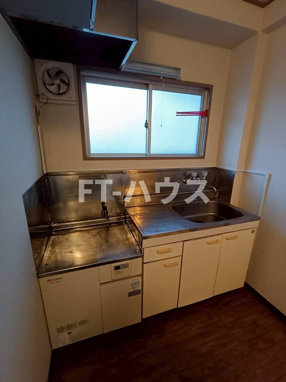 山崎ビルのキッチン