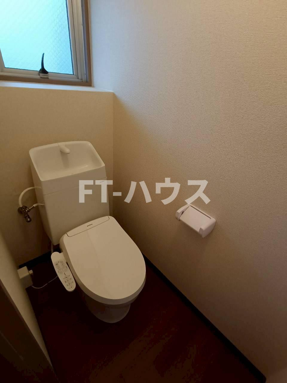 山崎ビルのトイレ