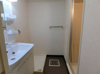 【洗面所】