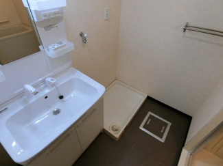 【洗面所】