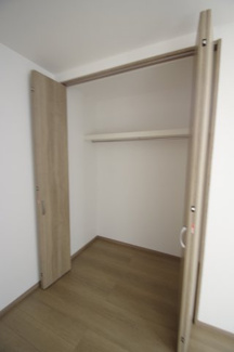 【収納】 | 【仲介手数料無料！！】府中市日新町3丁目　新築戸建て（全9棟）D号棟　5250万円