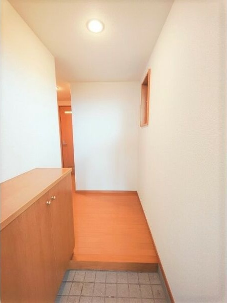 ラポール今沢の玄関