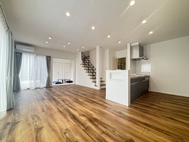 【居間・リビング】 | トレステージ城山小学校前V