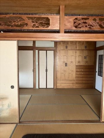 源藤町原田の和室