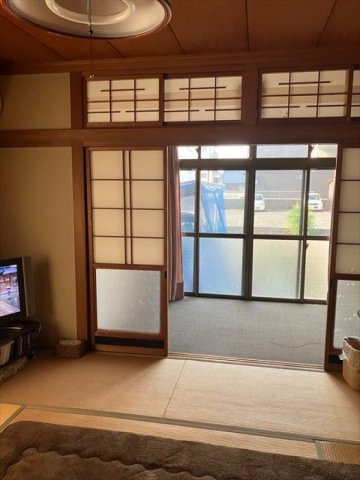 源藤町原田の和室