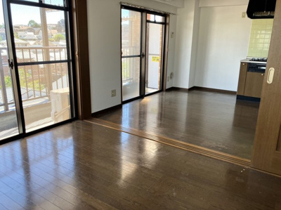 【居間・リビング】 | サザンパレス