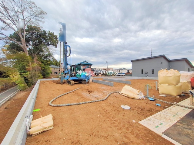 上尾市瓦葺　2期　新築一戸建て　ブルーミングガーデン　01