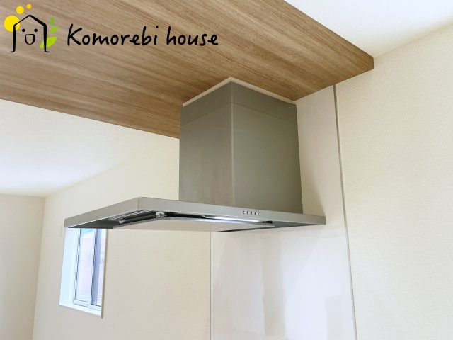 上尾市瓦葺　2期　新築一戸建て　ブルーミングガーデン　01のキッチン|使いやすいキッチンです