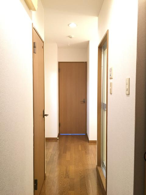 川崎市麻生区百合丘１丁目の賃貸マンションの玄関|参考画像