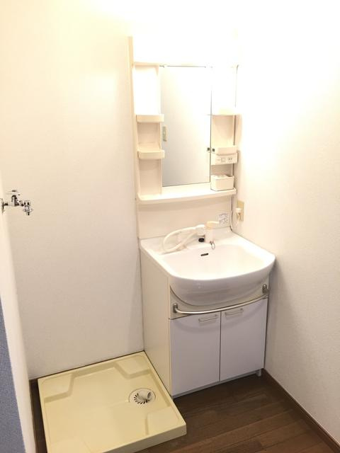 川崎市麻生区百合丘１丁目の賃貸マンションの洗面所|参考画像