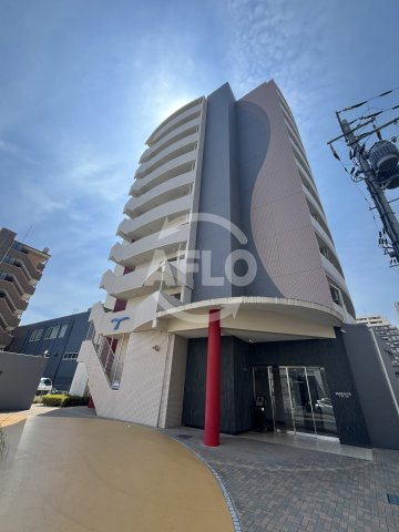 セレニテ江坂ルフレ