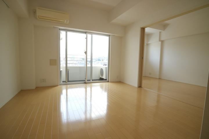 プラウドフラット神楽坂Ⅱの居間・リビング|※参考写真