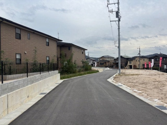 【前面道路含む現地写真】 | 東広島市西条町御薗宇　NO14【57坪】