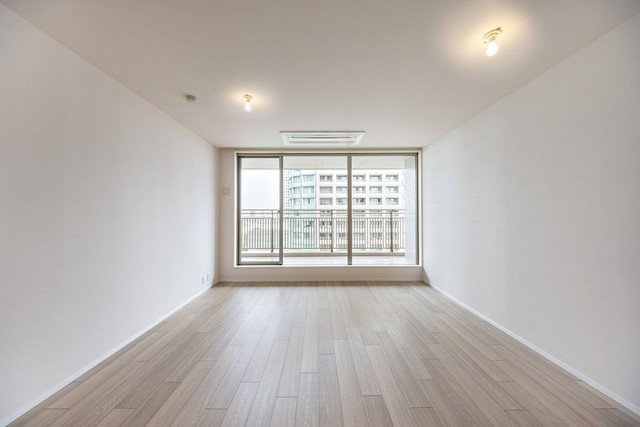 リバーポイントタワーの居間・リビング|※写真は同タイプ住戸です。