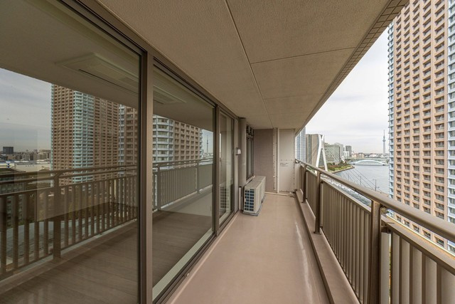 リバーポイントタワーのバルコニー|※写真は同タイプ住戸です。