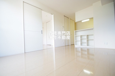 【居間・リビング】 | Arkadia | 南東向きの明るいリビング♪