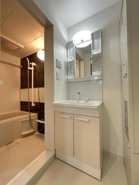 コルビジェⅣの洗面所