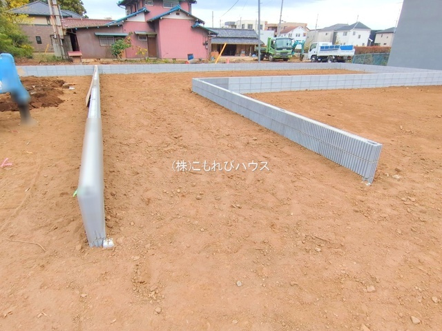 上尾市瓦葺　2期　新築一戸建て　ブルーミングガーデン　02