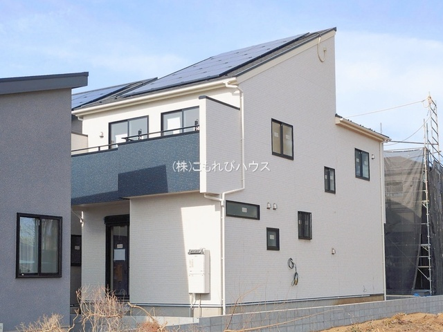 上尾市瓦葺　2期　新築一戸建て　ブルーミングガーデン　02