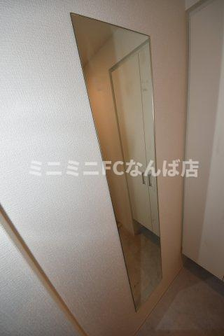 セレニテ難波ミラク参番館