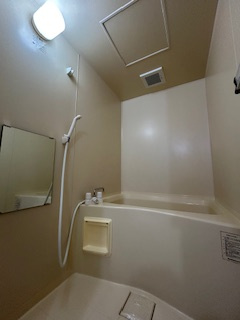 成晃マンションの浴室|きれいなお風呂です