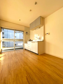 成晃マンションの居間・リビング|ゆったり過ごせるリビングです