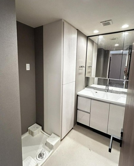 【中古マンション】パレステージ本川越の独立洗面台|朝の身支度に欠かせない洗面台です！