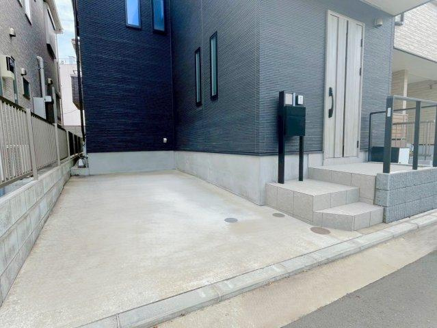 泉区中田東３丁目　中古戸建　5790万円の駐車場