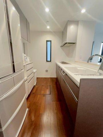 泉区中田東３丁目　中古戸建　5790万円のキッチン