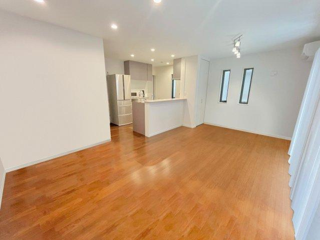 泉区中田東３丁目　中古戸建　5790万円の内装