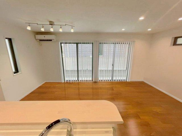 泉区中田東３丁目　中古戸建　5790万円の居間・リビング