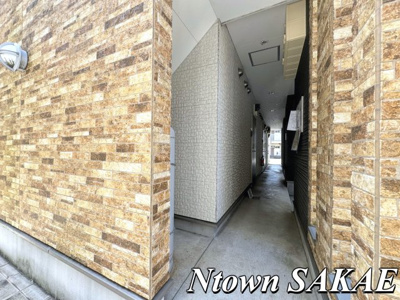 【エントランス】 | SANCTUARY | ゆとりのあるエントランスです